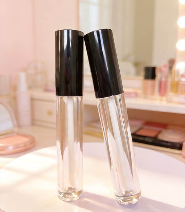 Custom Unique Eco-friendly Plastic Lipgloss Tubes Container Manufacturer with Competitive Price